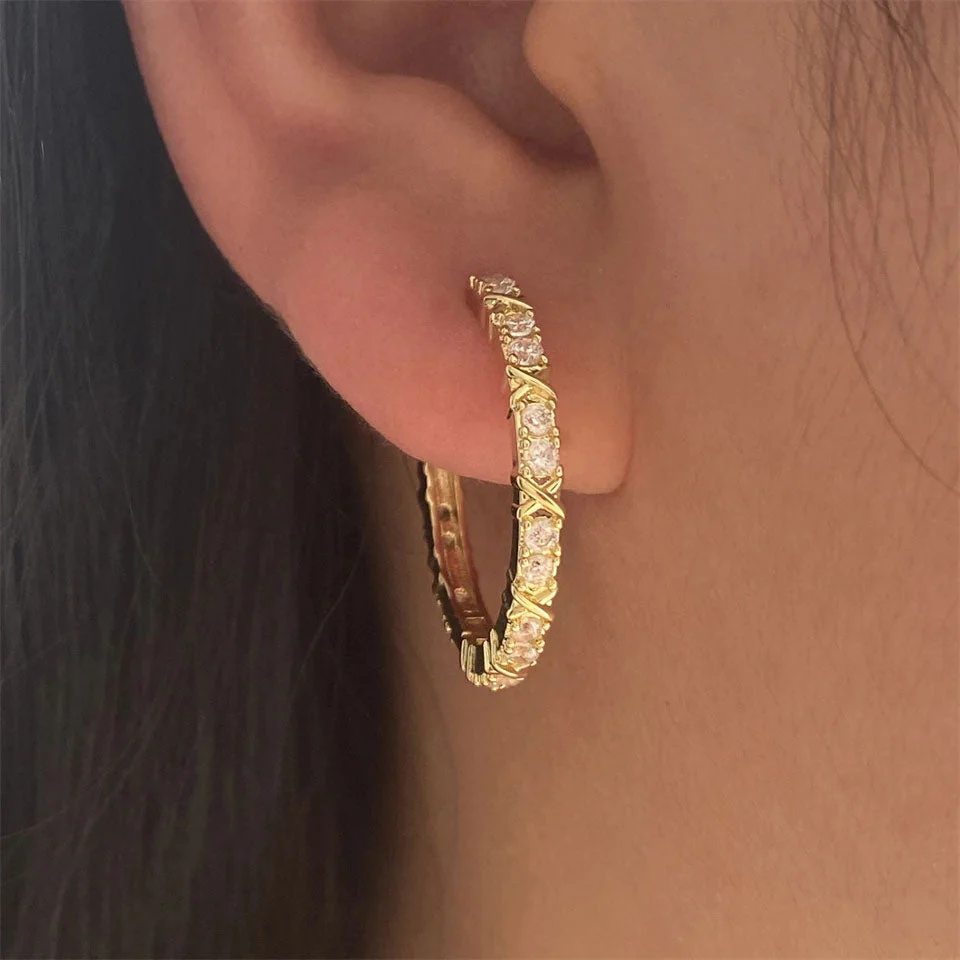 Aurelisse | Kolczyki Krzyż w Cyrkonii Złoto 18K - Image 3