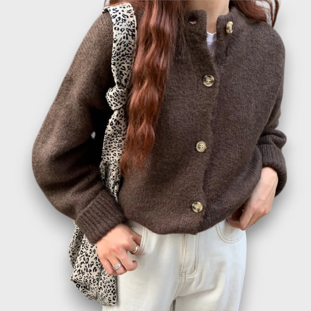 Celore – Ciepły Kardigan w Mokka - Image 3