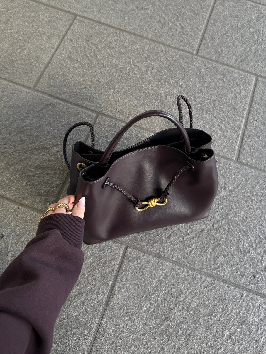 Emilia | Elegancka, Wszechstronna Torebka - Image 11