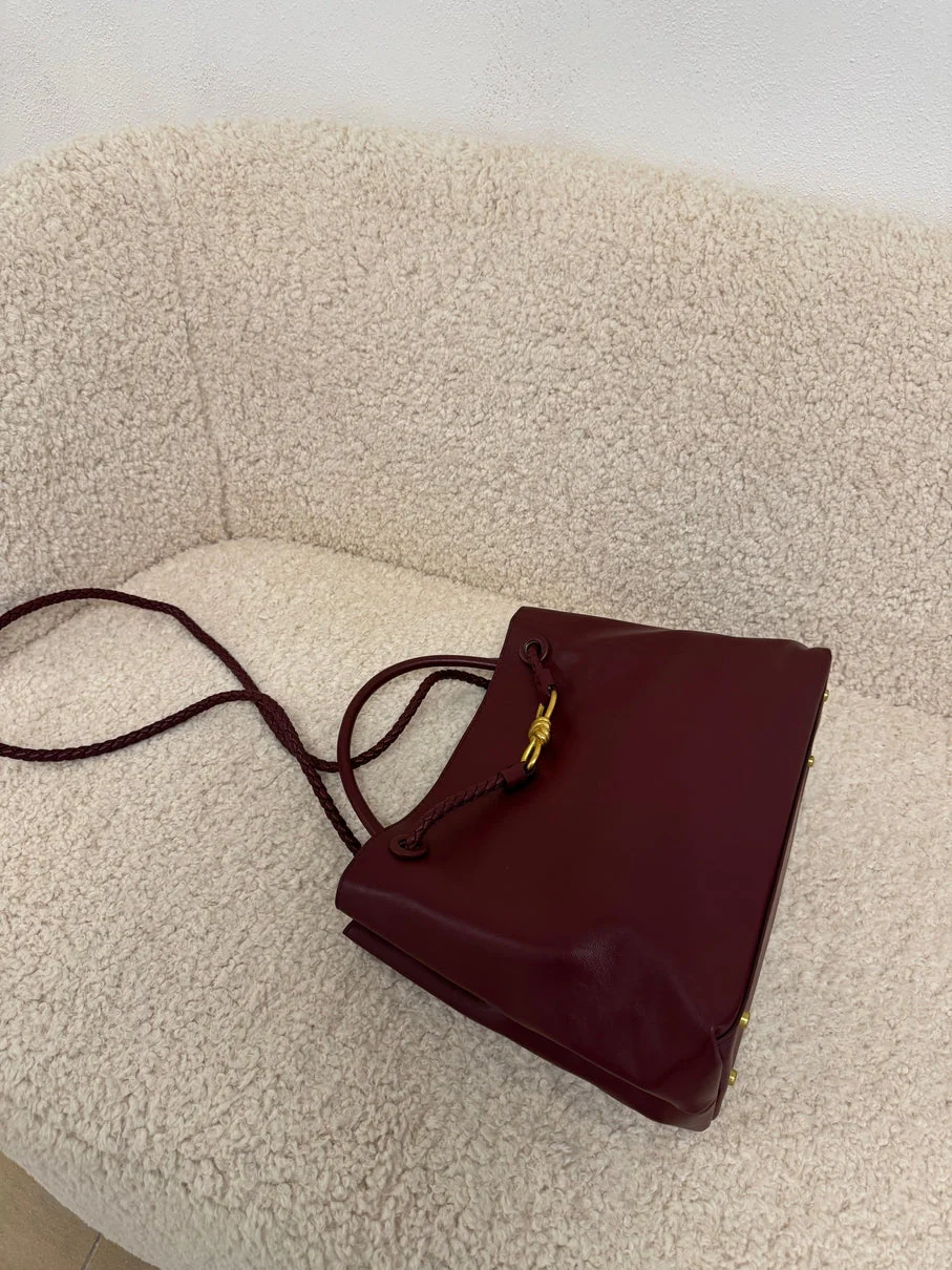 Emilia | Elegancka, Wszechstronna Torebka - Image 7
