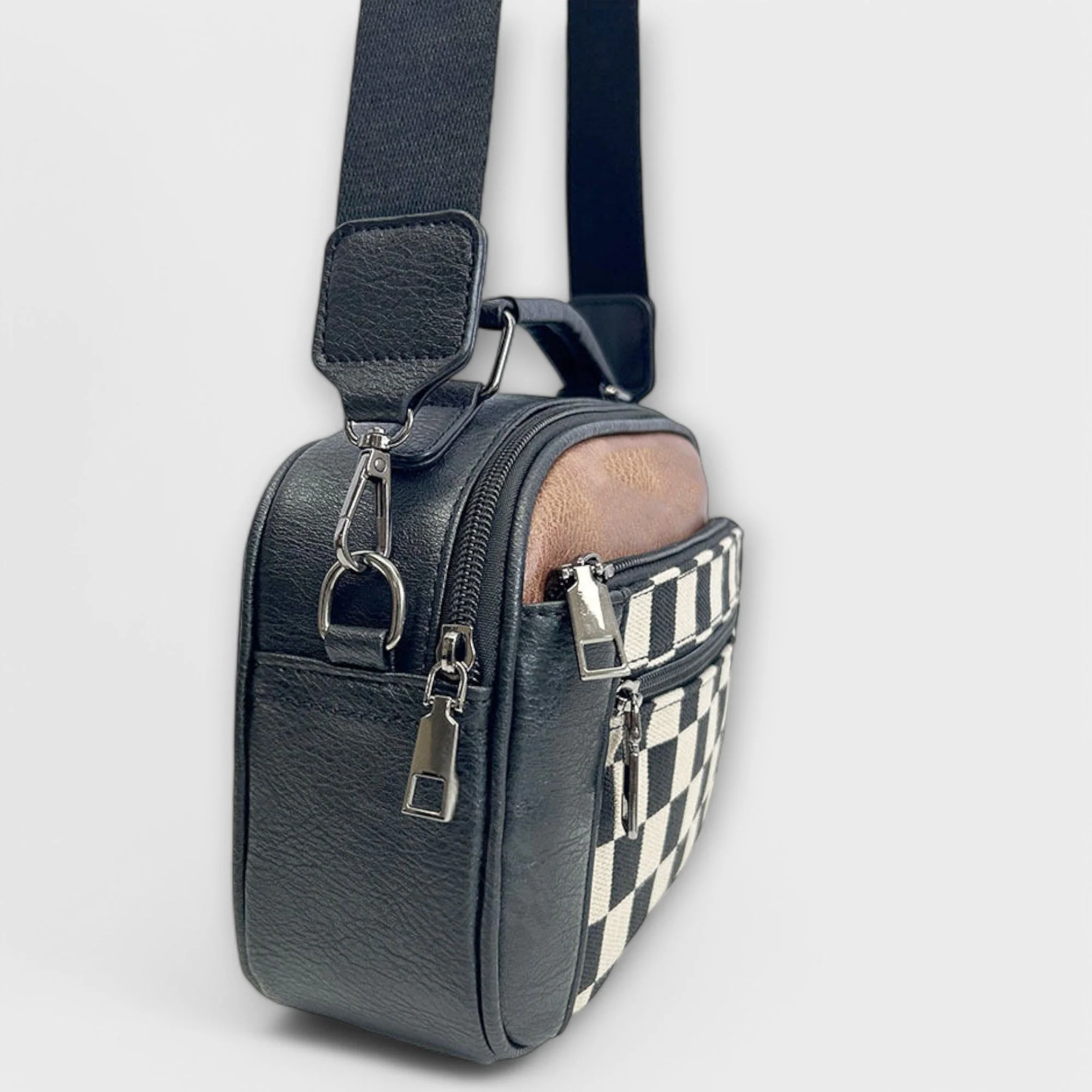 Gianna Boutique - ChessMate - Image 3
