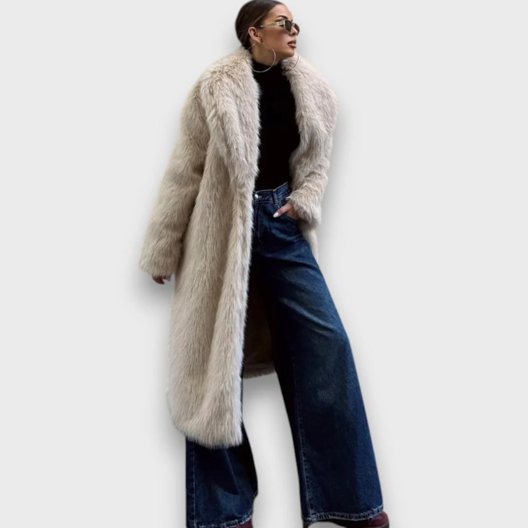 Liviane – Długi płaszcz z sztucznego futra z couture flair - Image 4