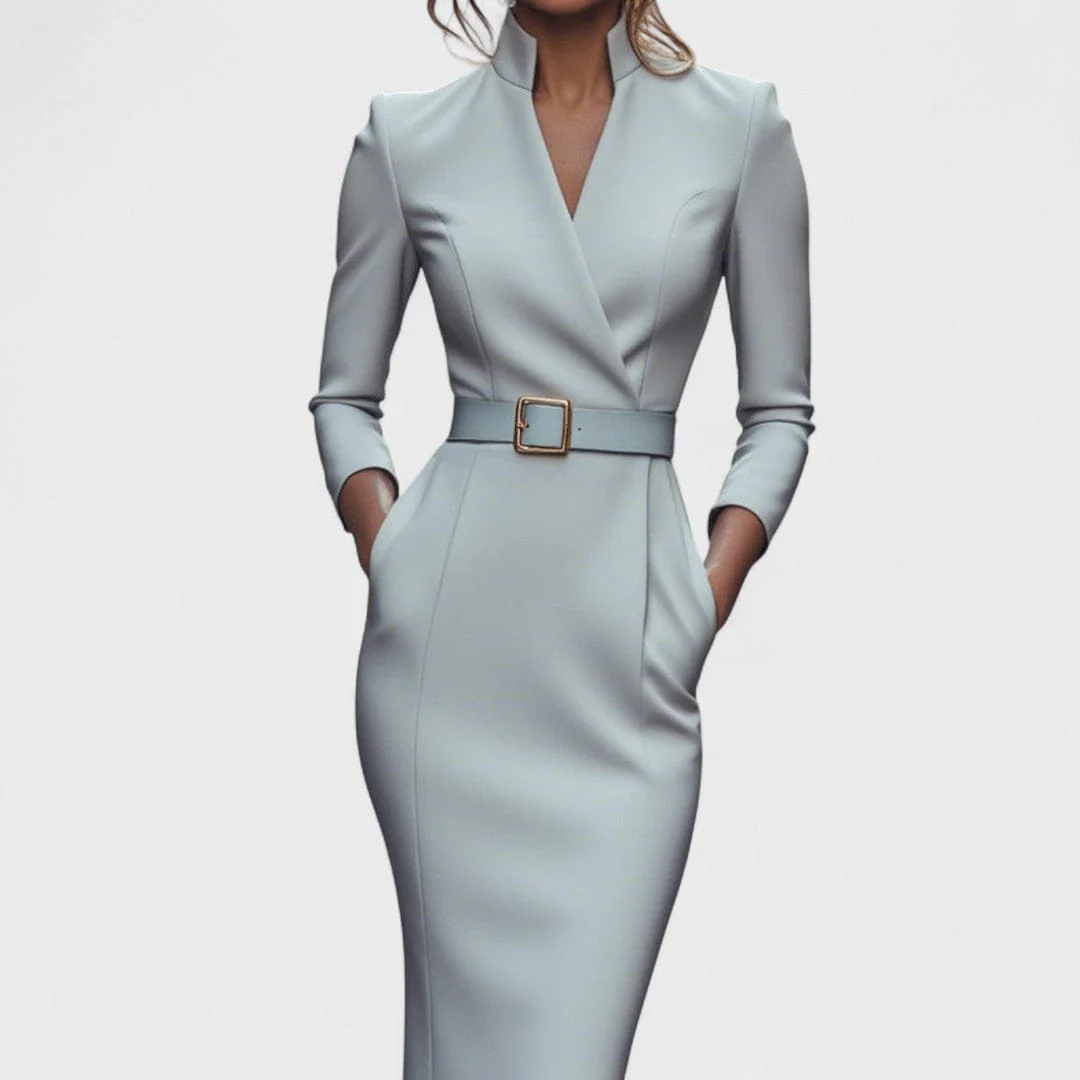 Mandarynka - Elegancka Czarna Sukienka z Paskiem i Kołnierzykiem - Image 7