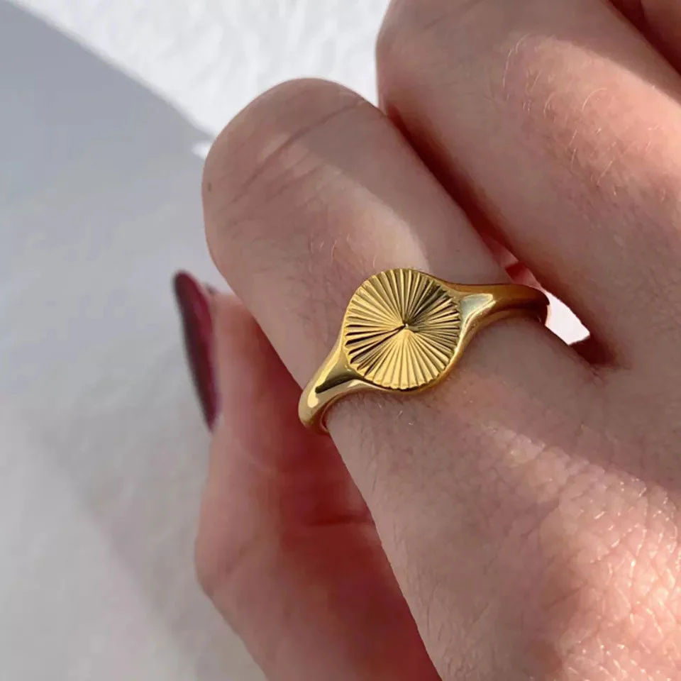 Rizavelle | Pierścionek Sunburst w Złocie 18K - Image 3