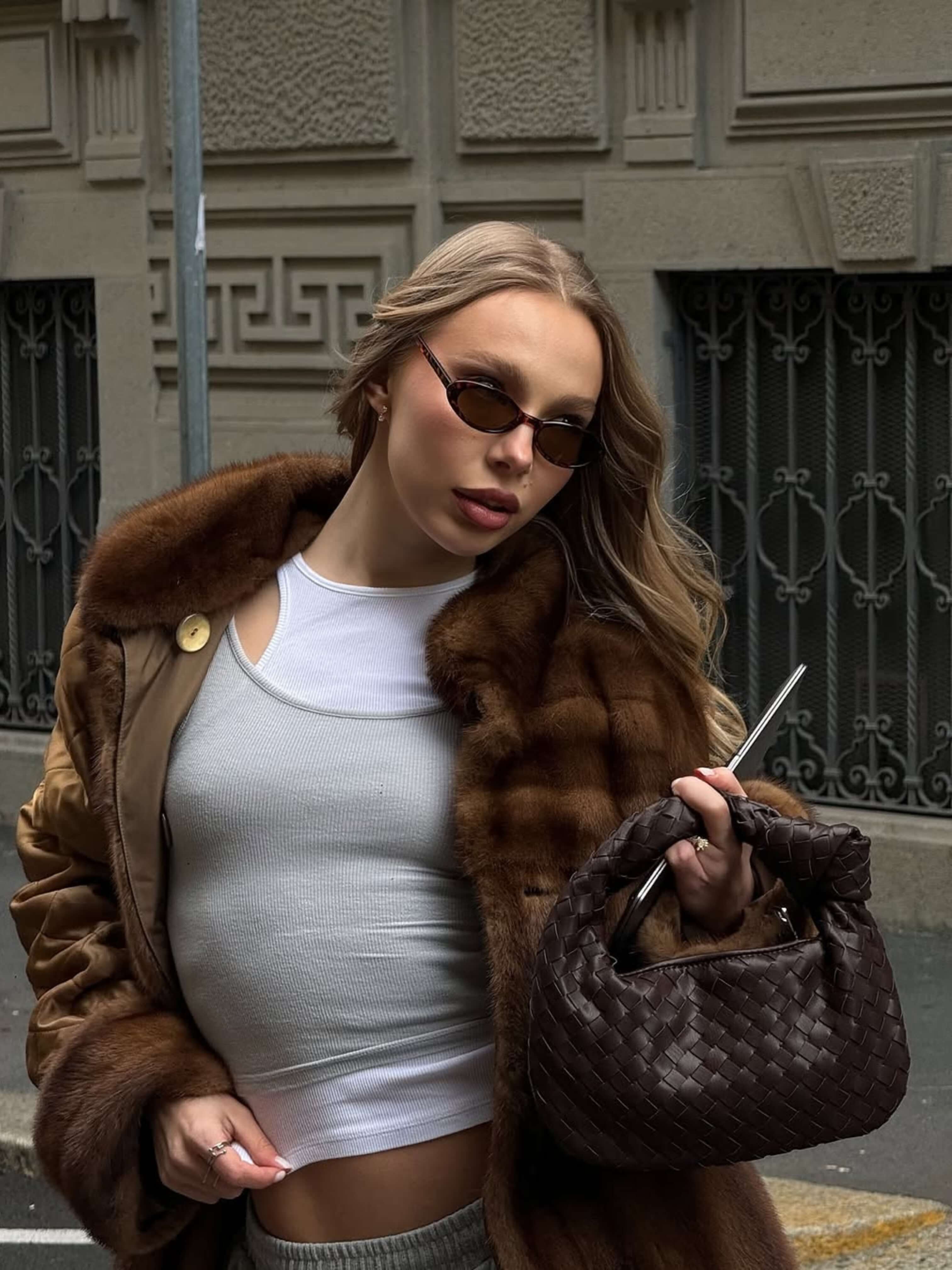 Sienna | Mała Torebka z Plecionym Uchem - Image 10
