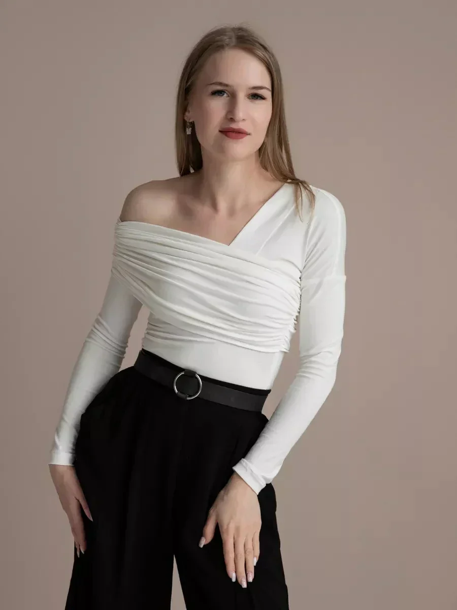 Top Clara Monroe z jednym ramiączkiem - Image 18